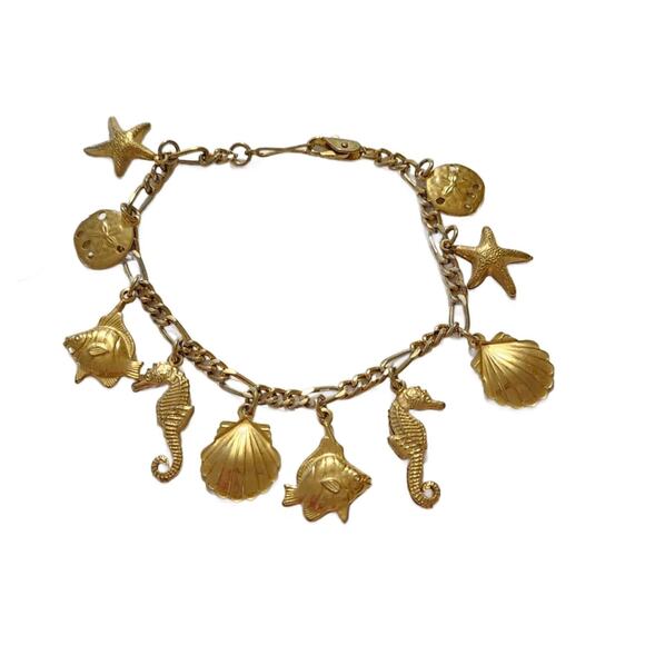 Vintage Gold Beach Theme Charm Bracelet, SeaShell, Seahorse, Sand Dollar - Picture 7 of 9